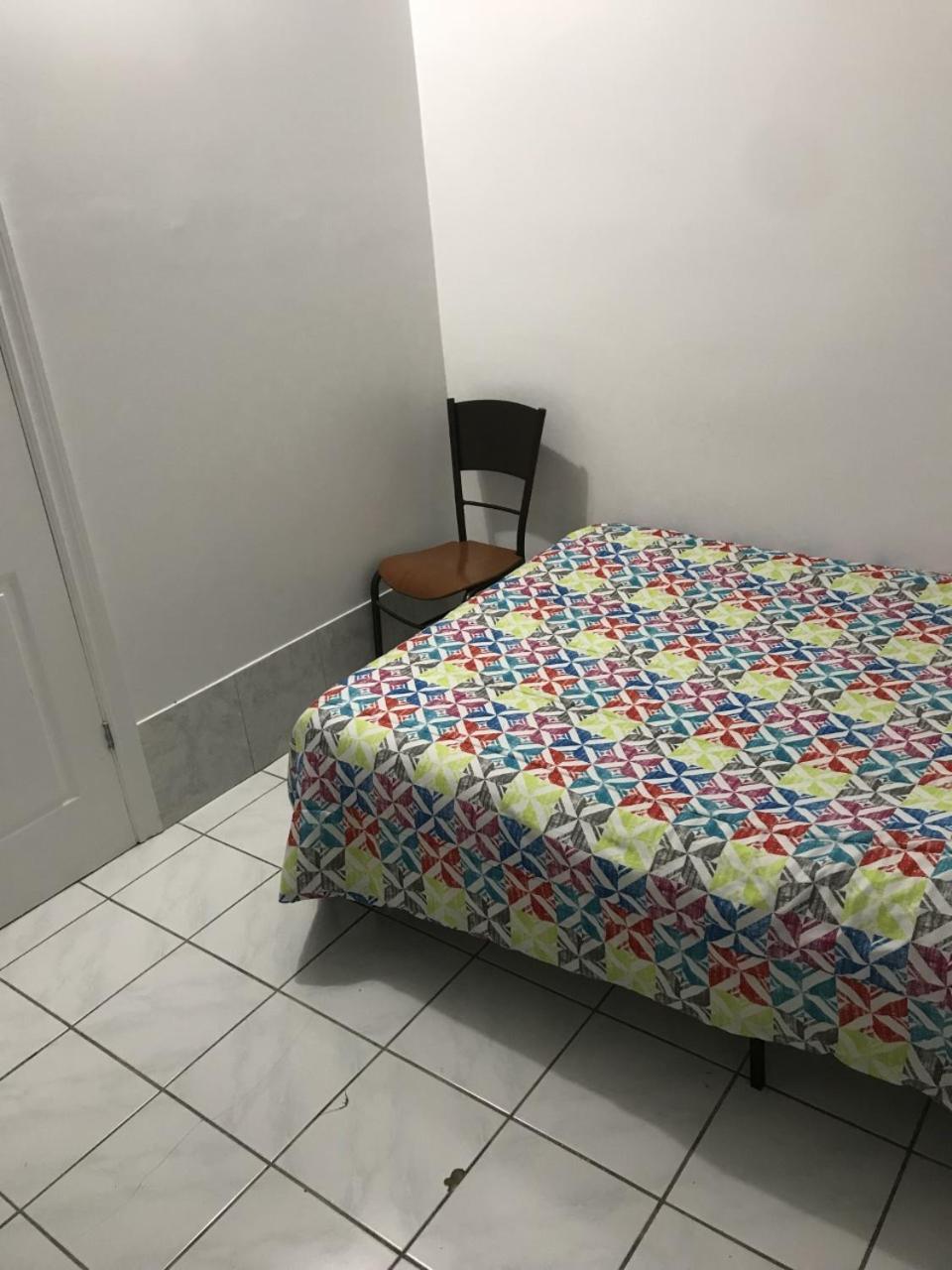 Convention Travelers Home Торонто Экстерьер фото